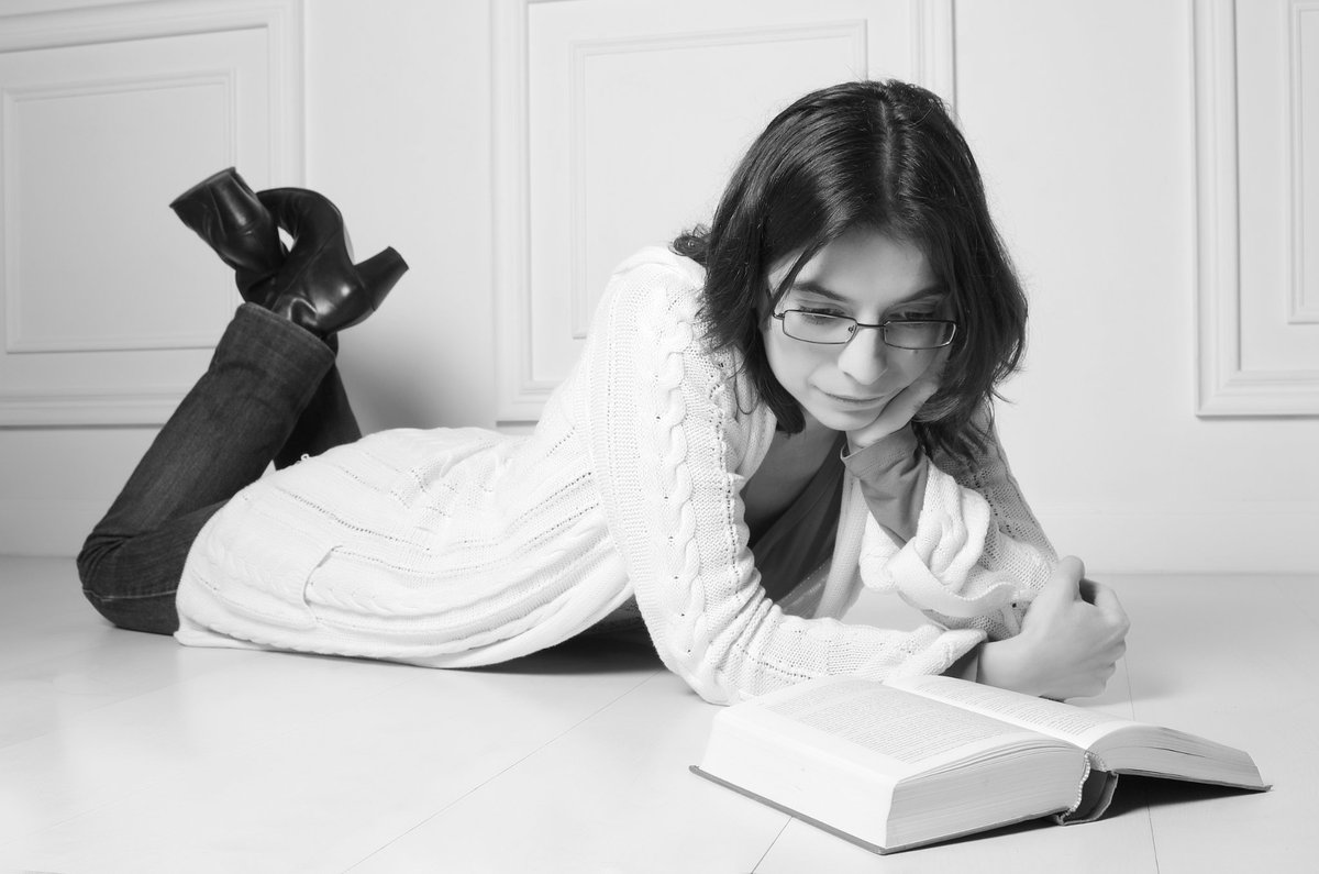 Último #FelizDomingo del mes de #septiembre y lo hacemos por todo lo grande con un #post de categoría que te va a... cuanto menos hacer pensar.
"Sobre #vacunas #champús y #hamburguesas"
¿Qué nos querrá decir?

Aquí tienes la respuesta:

sabesleer.com/nuestras-blogu…