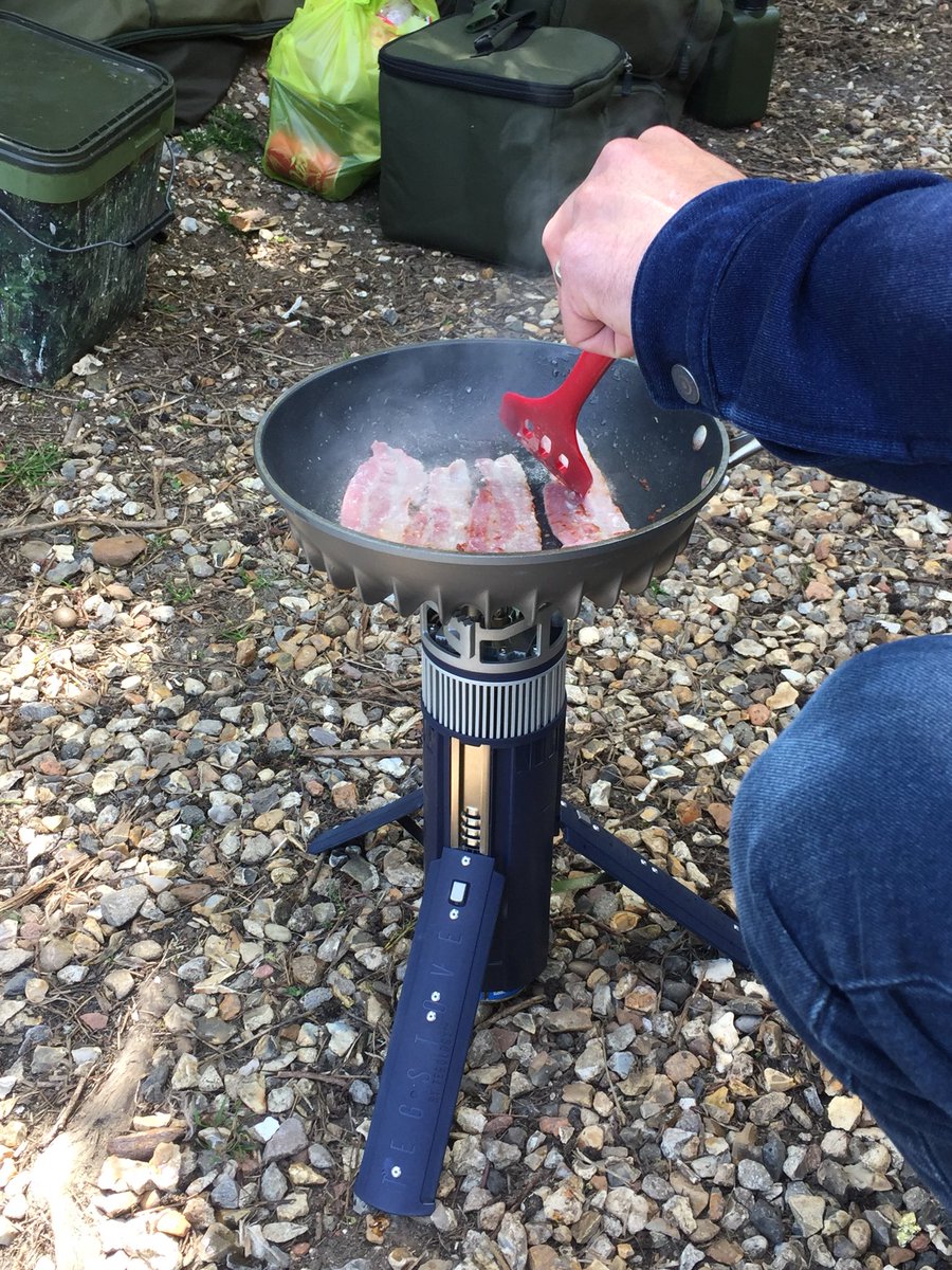 Good morning it’s a beautiful day so #GetOutsideDay #sunday #SundayFunday #tegstove #familytime #Autumn #GetOutside #newforest #bacon #tea #uk #DragonsDen