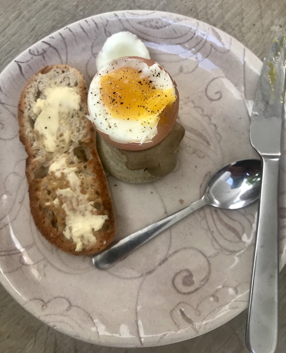 From the <a href="/mys_monaco/">Monaco Yacht Show</a> - a <a href="/Superyacht/">The Superyacht Agency</a> world of incredible excess, complexity and beauty ...to a world of eggs, family and superb simplicity ! #noplacelikehome