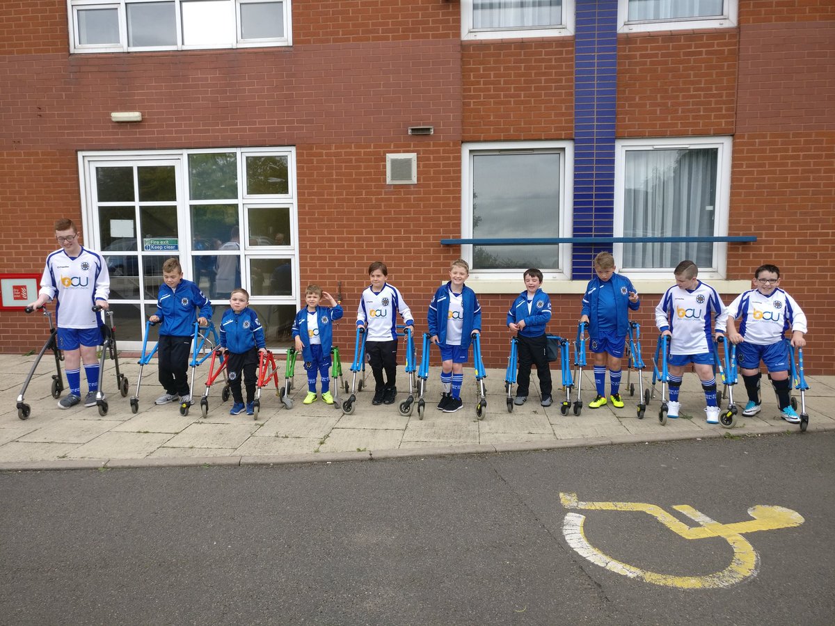 EskerFrame's tweet photo. Esker Celtic representing Ireland today in the Frame Football tournament in St George's Park @FAIreland @RTEsport @sportireland @SthDubSports @vickicasserly @TheEchoOnline https://t.co/0xnSJo2efA
