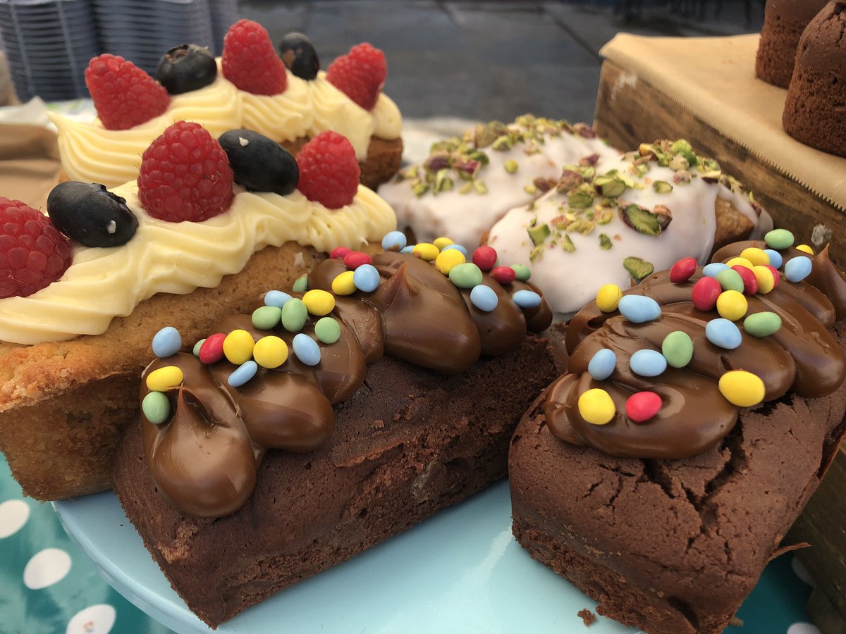 SweetCarolinaUK's tweet photo. The sun is shining!!! Perfect day to come to the market!! @hernehillmarket https://t.co/FqmS27hMvv