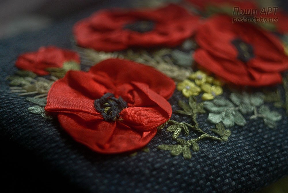 peshnART's tweet image. Косметичка «Маки на тёмном» - peshn.dpbp.net/?p=1945