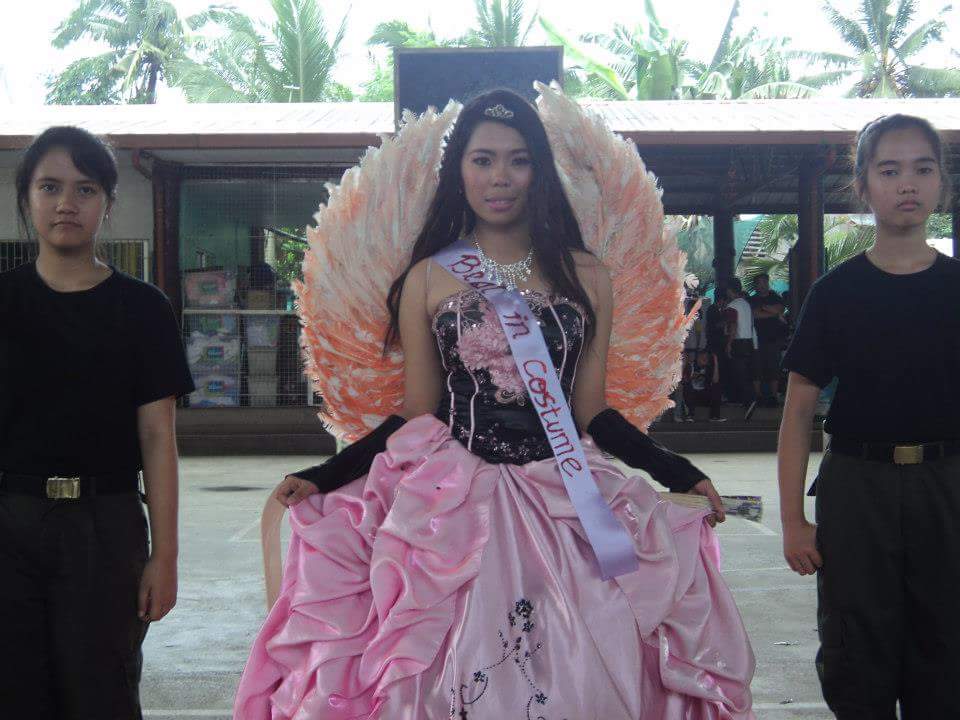 IvySarsagat's tweet photo. Hi mga miss @ccccciiiiia @malagaabbygale 💕

#EVS_CATofficers2013
#CorpCommander
#ExO
#S1 https://t.co/Rh06ShVReL