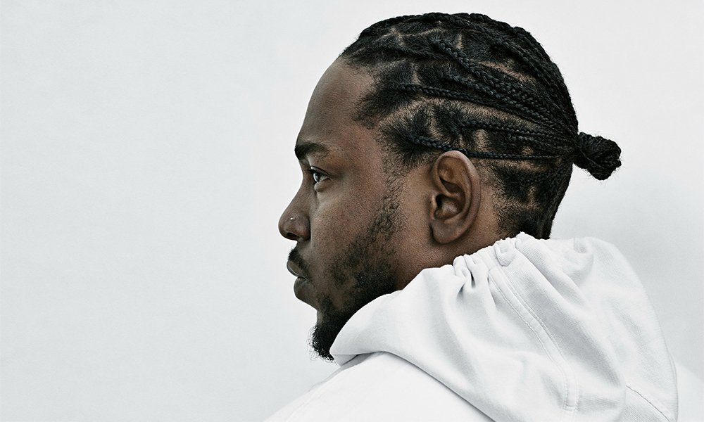 KendrickinfosFR's tweet photo. En écoute : Huit morceaux inédits de Kendrick Lamar fuitent, dont un featuring avec Michael Jackson https://t.co/Eeqa4QNwXL https://t.co/HJpeK3yOxh