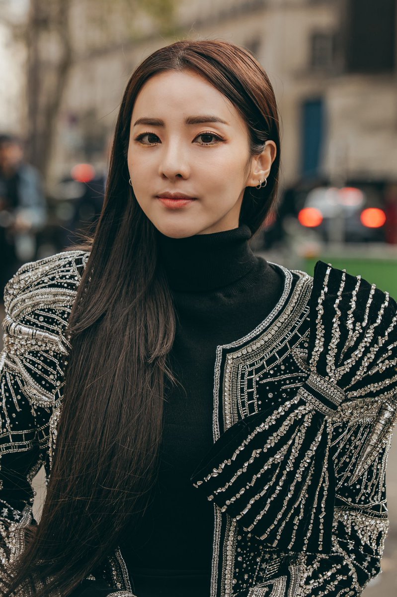sandara park on twitter balmain pfw dara photo by sandara park on twitter balmain pfw dara photo by