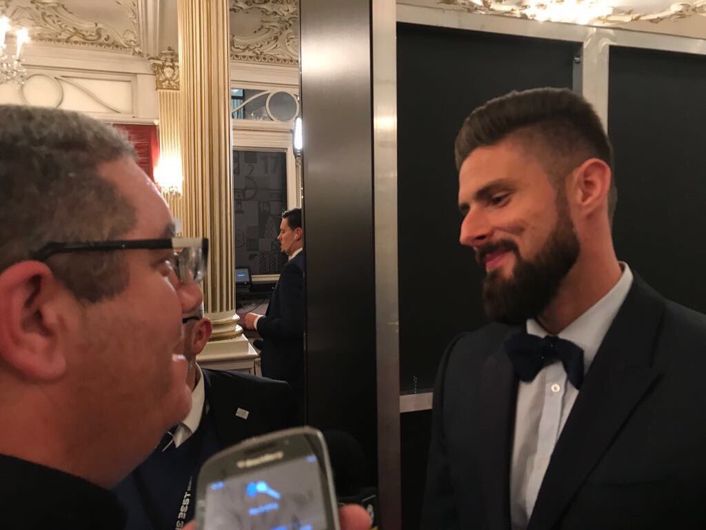 Happy birthday to Olivier Giroud who turns 32 today. 