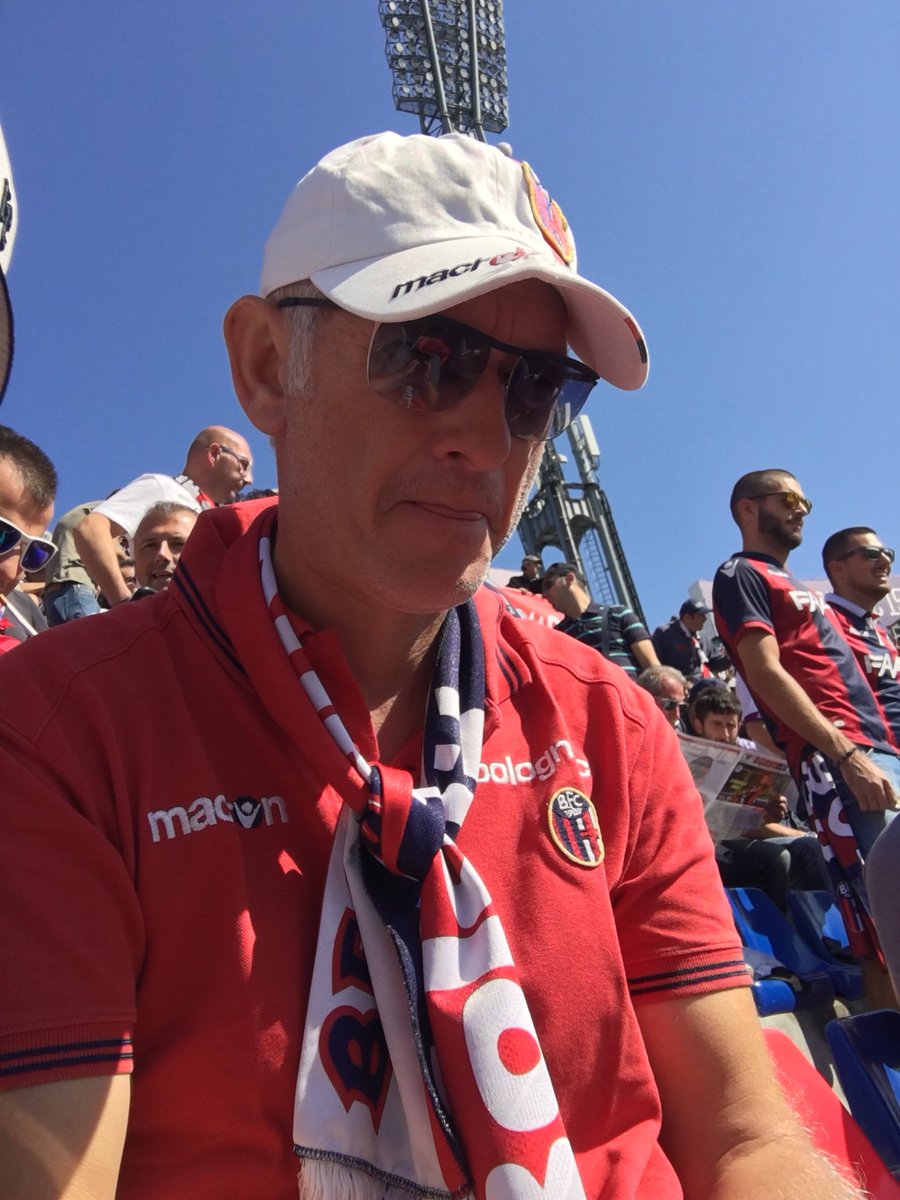 Sillipo's tweet photo. #selfiedastadio @illumia @illumia.official @illumiaofficial https://t.co/YE55qwpvVJ