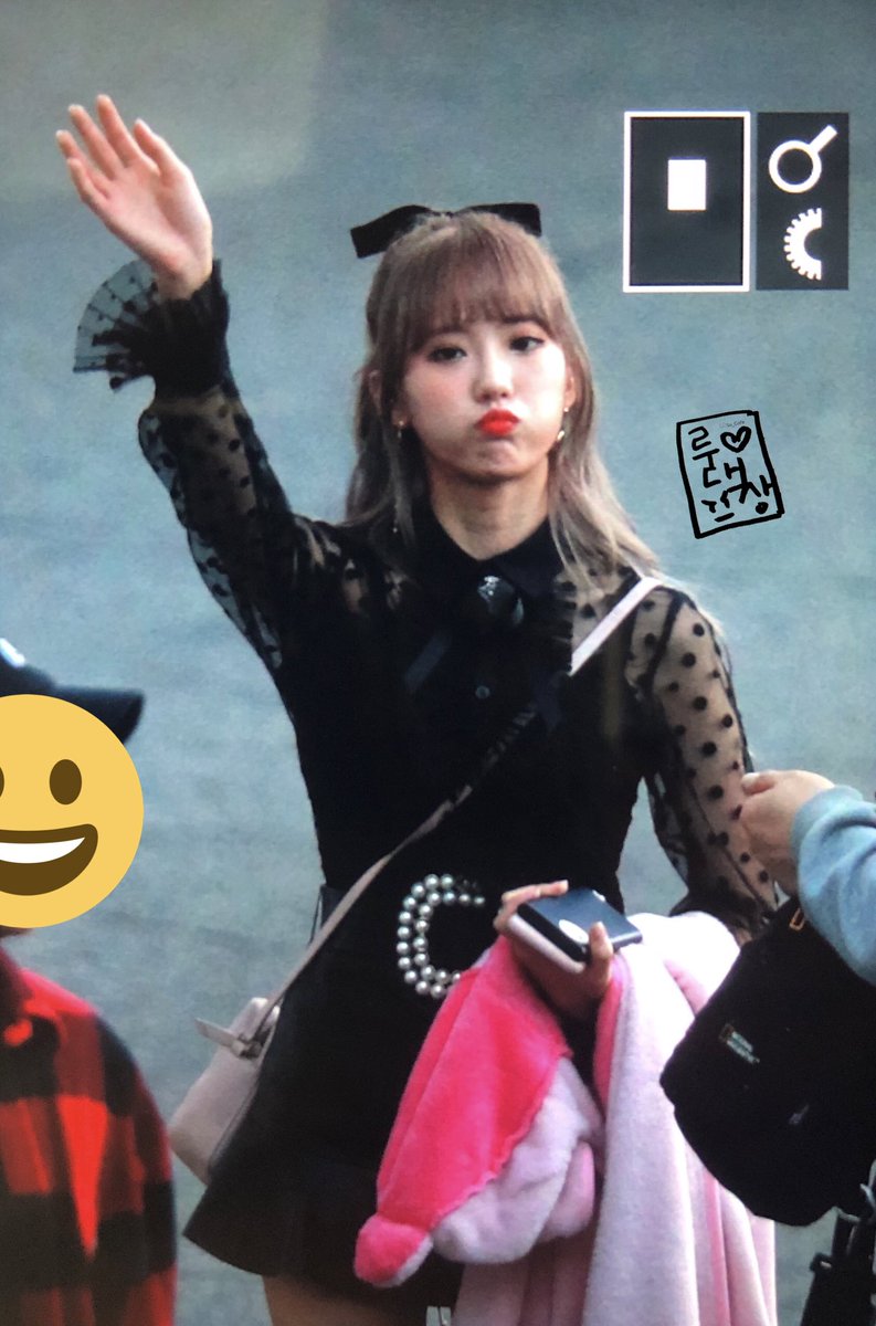 lu_cafe_'s tweet photo. [[Preview]] 180930 #우주소녀 #WJSN #인기가요 #퇴근길 #루다 #이루다 #luda @WJSN_Cosmic https://t.co/bIXqiRIkCs
