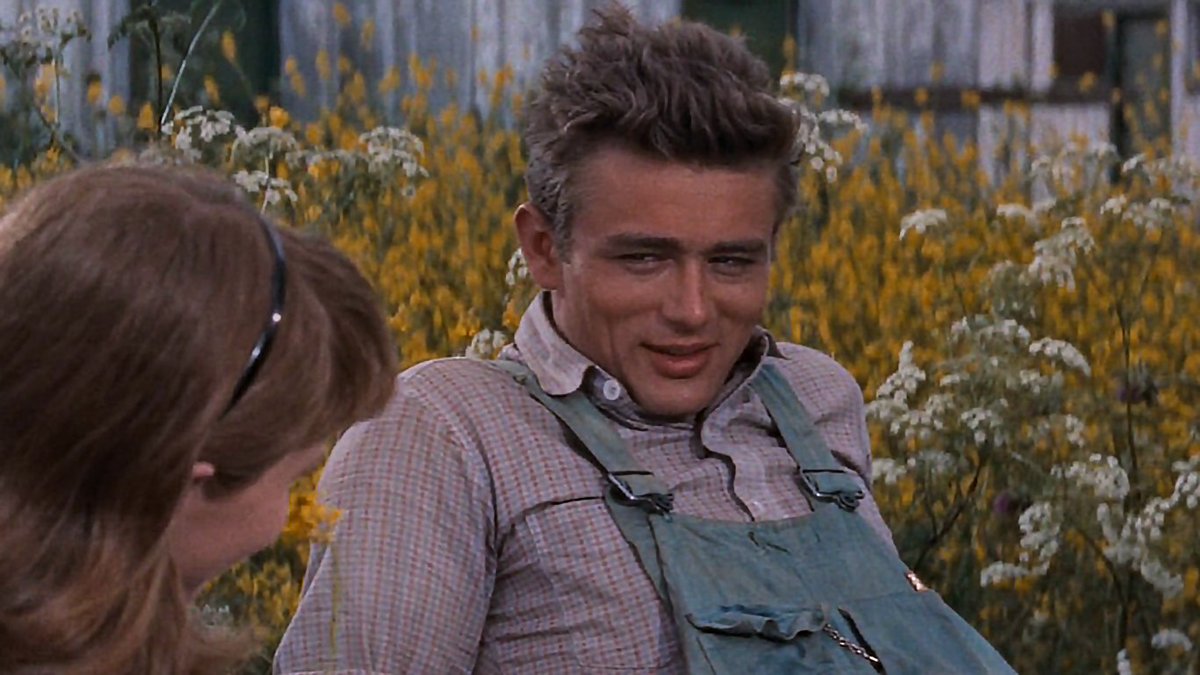 uexdesigner's tweet photo. James Dean tragically dies aged 24, on this day in 1955. #eastofeden #jamesdean #carcrash #rebel #hollywood #classicmovies #eliakazan #actor #hollywoodicon #yolo #cinema #film #jimstark #nicholasray #teenage #24 #julieharris #sexsymbol #loner #youthculture #teenageangst #racer https://t.co/DeHjSMV9zf
