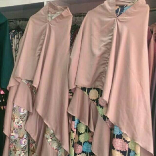 NoviaAndini8's tweet photo. Saya menjual Gamis syari ... seharga Rp180.000. Dapatkan produk ini hanya di Shopee! https://t.co/PAM8saat9h #ShopeeID https://t.co/0mbfjEaXV3