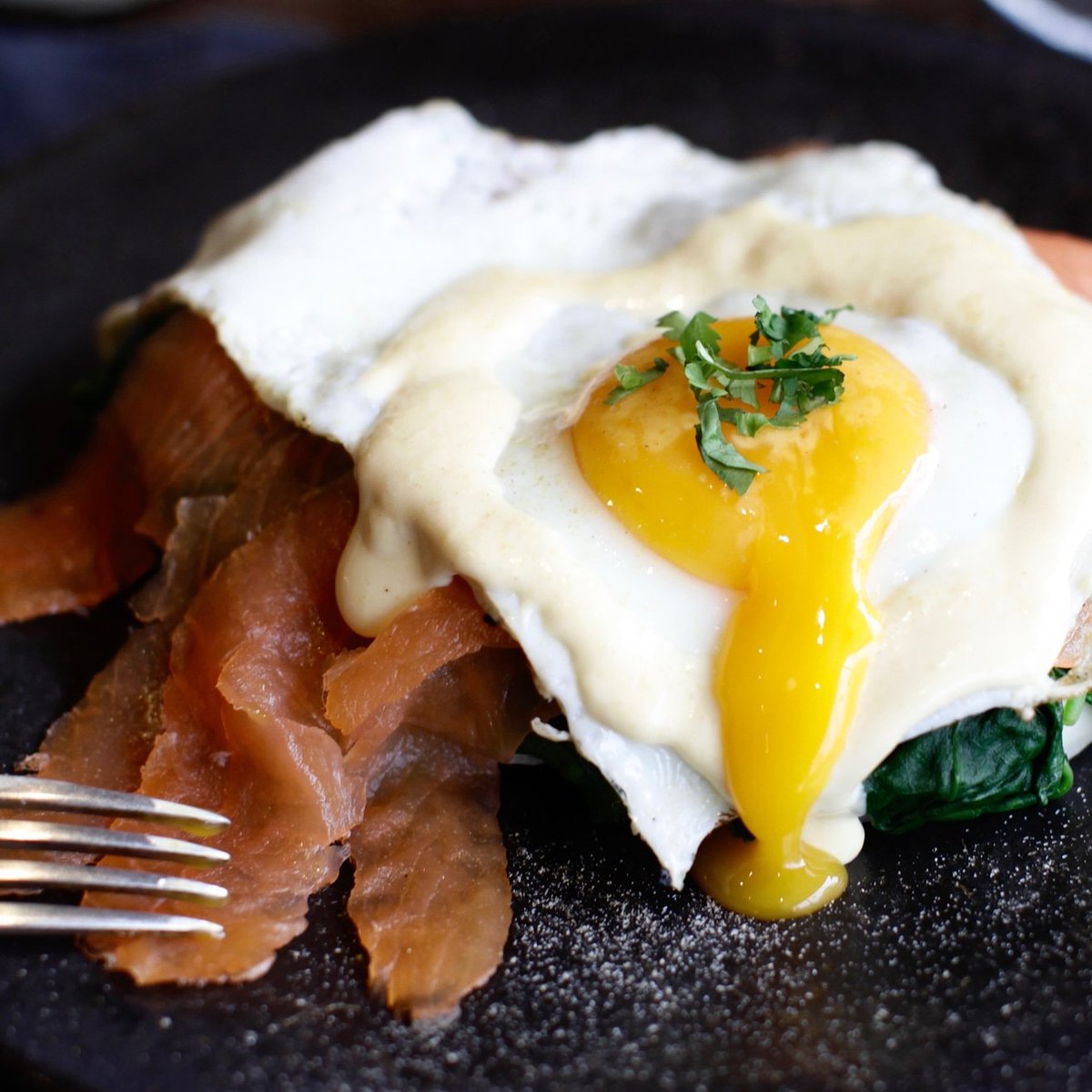 Hail to the king! 👑 Sundays are all about the Bao Royale. #brunch