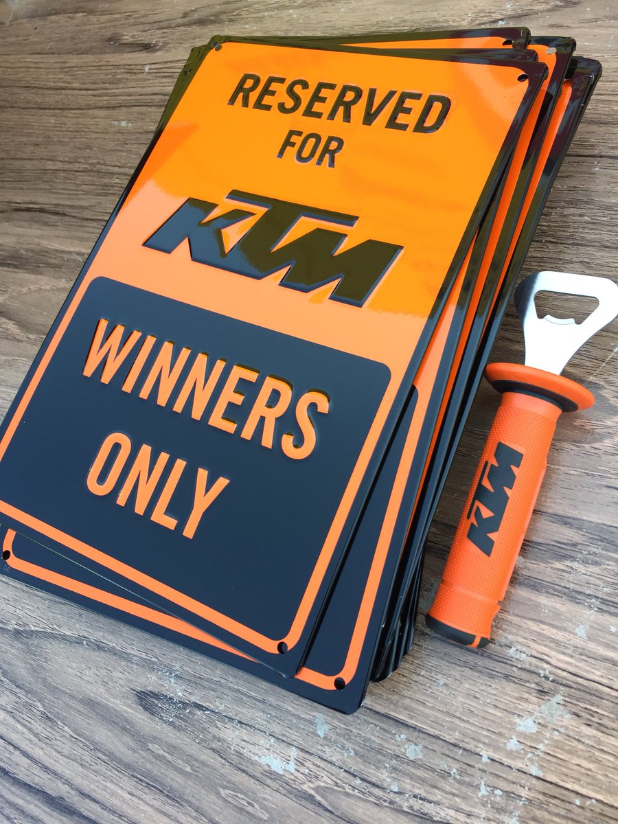 McWill99's tweet photo. A big thanks to all our riders and teams in #WSS300 @KtmFortron #TeamFreudenberg and happy 18th birthday Glenn Van Straalen 👍🏻 good job boys. https://t.co/mEm8vCNibl