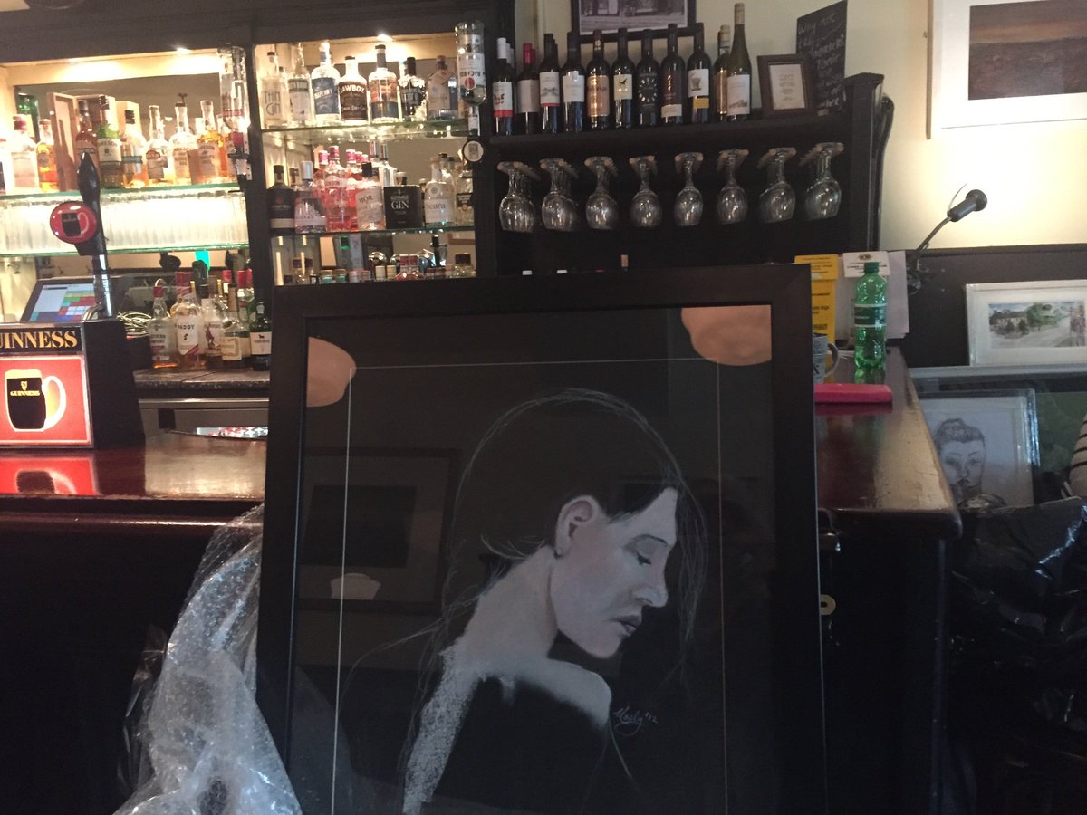Sad Eyed Lady settles herself in for the afternoon <a href="/HenchysStLukes/">Henchys Bar</a> 
Noel Linehan