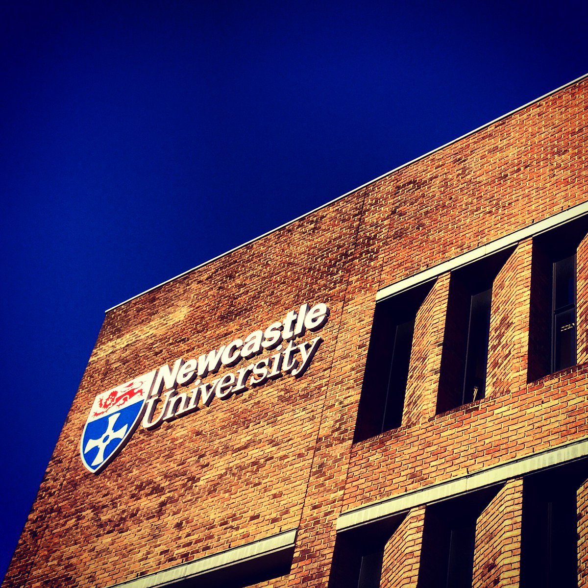 libraryncl's tweet photo. Did you know that your smartcard lets you into four different libraries? #nclfreshers https://t.co/WXJCTCZtG5 https://t.co/nesSGs4wVP