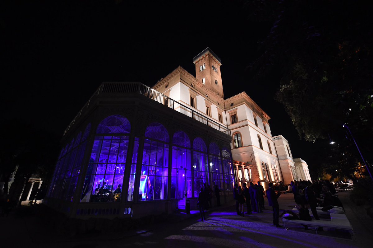 SimeoneGk's tweet photo. I posti del cuore sono i luoghi dove abbiamo lasciato un po' di noi, dove abbiamo vissuto delle emozioni che hanno segnato la nostra vita e non dimenticheremo mai.
#OrgoglioLUISS #ReunionLUISS18 https://t.co/vEL1PxAjQE
