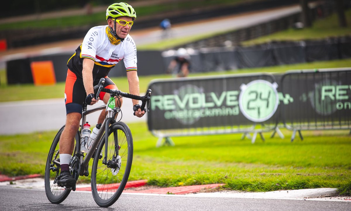 revolve24's tweet photo. Wonder what it's like to take part in our 24 Hour Cycling Endurance Challenge at @Brands_Hatch as a soloist?  Read all about it ..... thank you @martinlove166 of the @guardian You too can take part next year - 18% Super Early Bird discount available now! https://t.co/lsI8ed3KZH https://t.co/KwzQRAk8Qv
