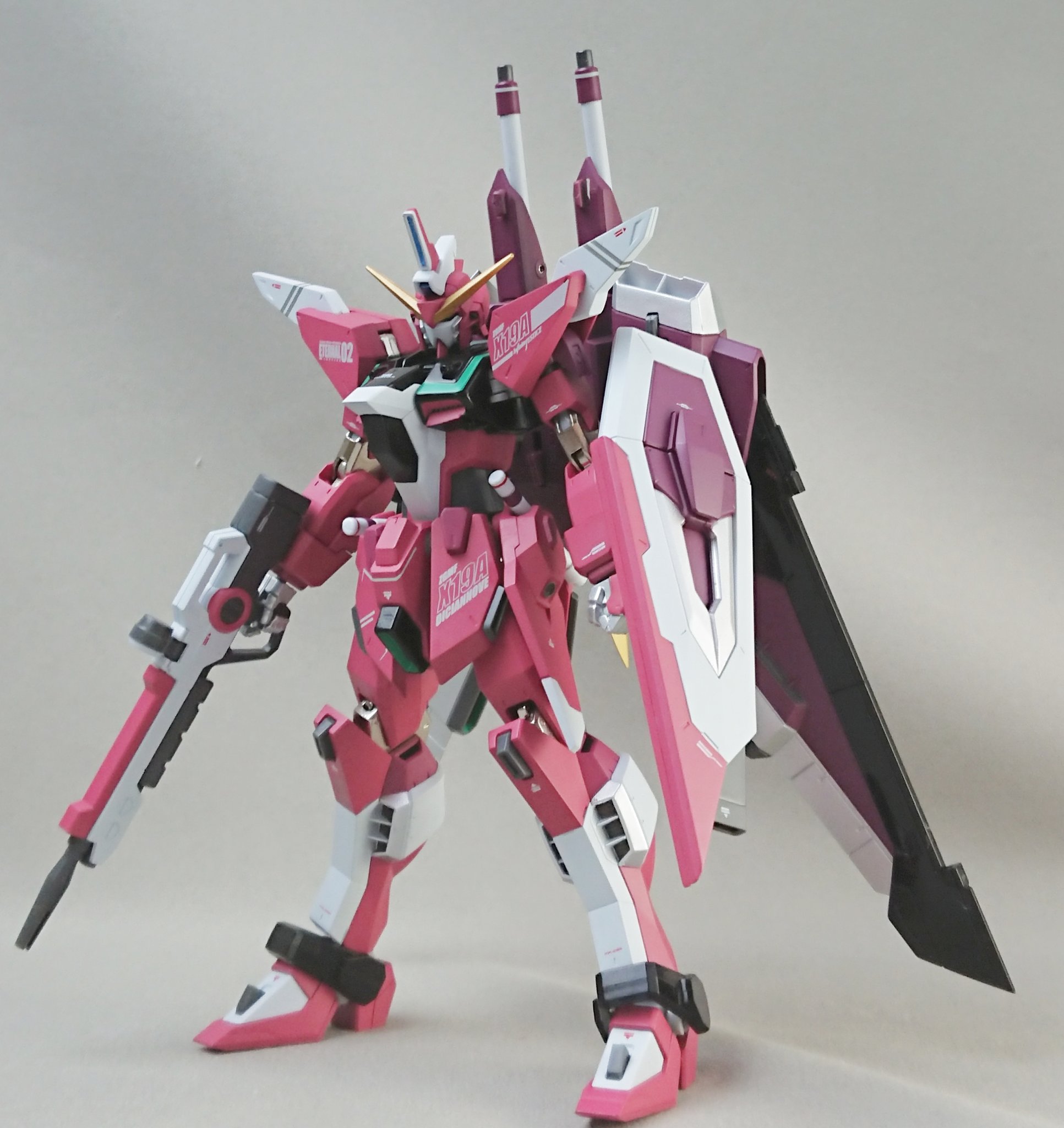 新品MGジャスティスガンダム & アスラン ザラ ガンダムSEED」アスラン・ザラ、出る！ ジャスティスガンダムの