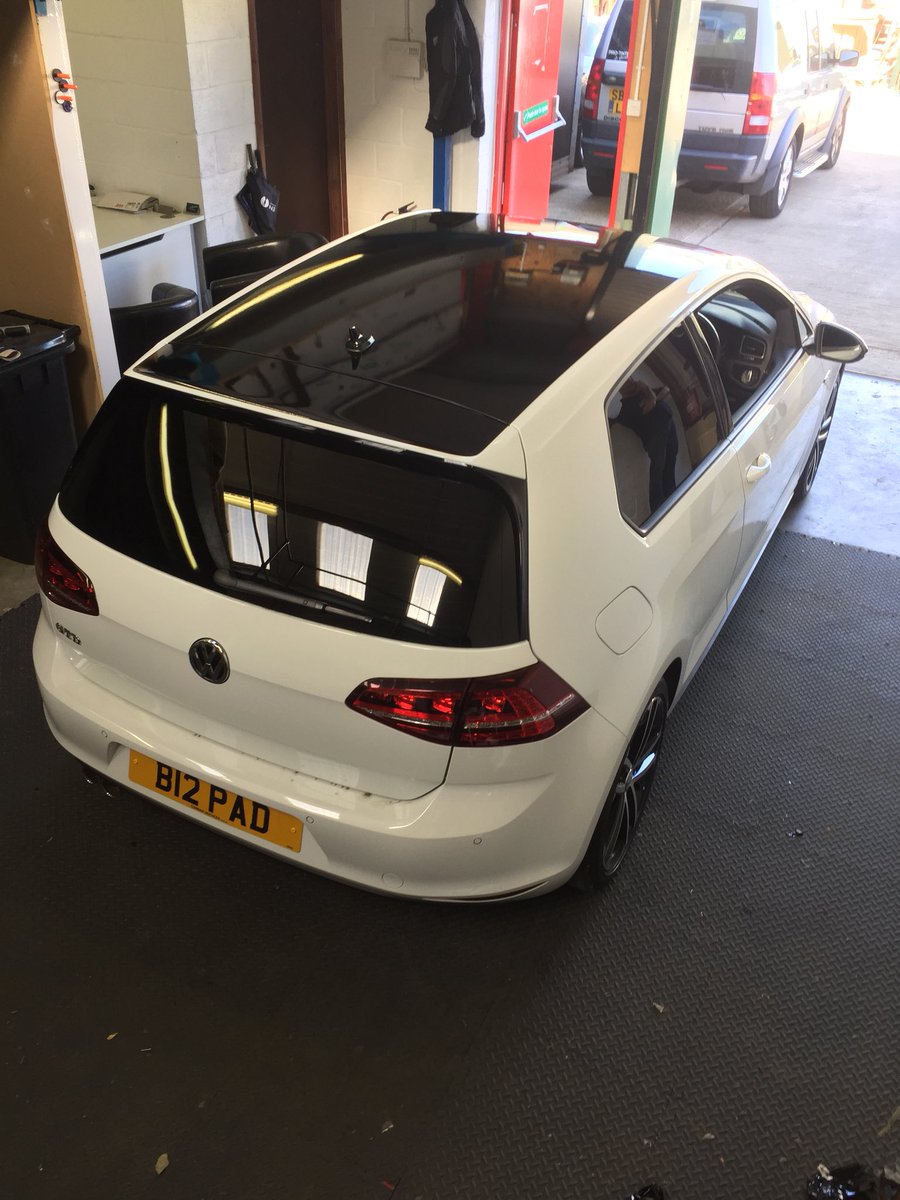 pro_tints's tweet photo. @llumarfilms @HexisUKLtd #vw #golf #hexis #roof #wrap #roofwrap #hexiswrap #glossblack #gloss #black #mirrors #windowtint #tintedwindows #llumar #window #tint  
https://t.co/1AtedMAGz7 https://t.co/R0jo0NKivQ