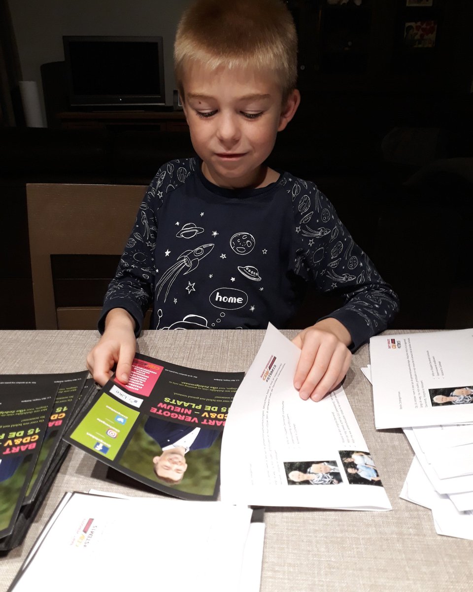 vergotebart's tweet photo. Helpende handen voor laatste 2 weken van campagne #eindspurt #teambart #stem15 #cdenvnieuw https://t.co/SEUYACxY27
