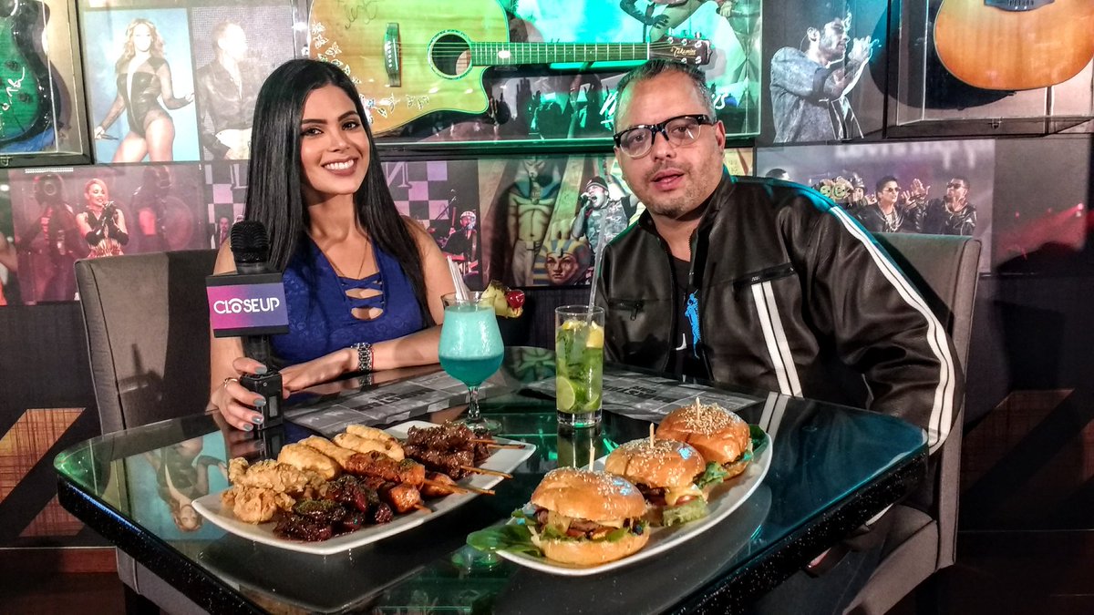 Esta tarde te presentamos <a href="/BackstageCafeVe/">Backstage Café</a> un magnífico punto de encuentro entre la Música y la buena Gastronomía de nuestra Ciudad. Acompaña a <a href="/KarielysCR/">Karielys Cuadros</a> y conoce todo lo que ofrecen desde las 6:30pm por <a href="/Venevision_Plus/">Venevision Plus</a>