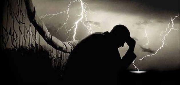 رضي بالذّل من كشف ضرّه لغيره

الآمآم ؏ـلي🕋💜