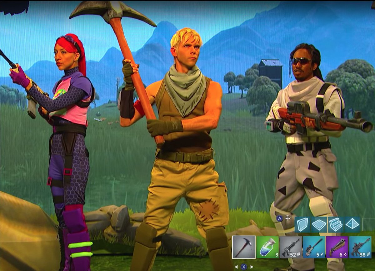 The Verge U Tvitteri Dad Adam Driver Learns How To Play Fortnite - the verge u tvitteri dad adam driver learns how to play fortnite on snl https t co awzcvac8my