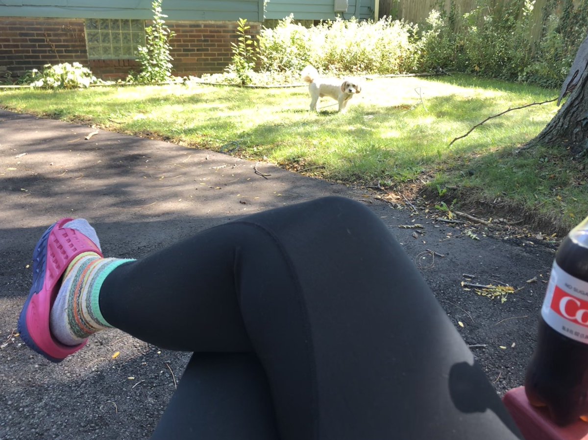 MyPenHistorical's tweet photo. Surely this is as good as it gets. #BabyBuster #BackyardBreak #SocksAndRecoverySandals #OldLadyChic #NeedALandscaper https://t.co/9KdRjjPvXw