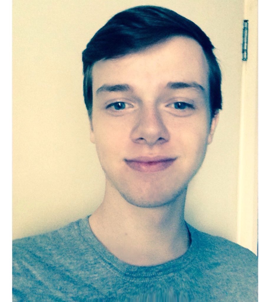 InterBB95's tweet photo. RT/LIKE if you want MATT (@BBESCMatt ) to Make the final! #IBB1 https://t.co/U7kyzeotPy