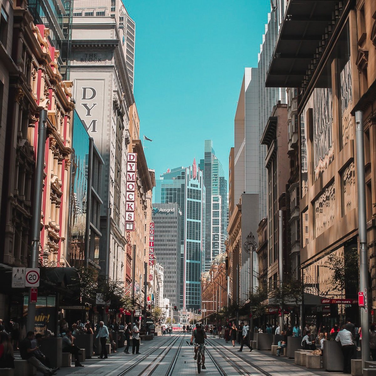 JustFlyBusiness's tweet photo. Explore the streets of Sydney and get lost in its beauty π¦πΊ
Whether you're travelling with your loved one, friends or family, there's something around every corner π
Begin your adventure and enquire with one of our friendly advisors at #JFlyB πββοΈ https://t.co/DmeevACQbN https://t.co/MZaQFWwLT8