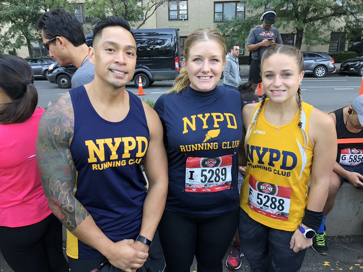 NYPD45Pct's tweet photo. Congrats to all the runners who completed the #NYRR #Bronx10Mile race this morning. Especially, our very own officers who ran as well! #GreatJob #NYPDRunning https://t.co/fhcaninsjm