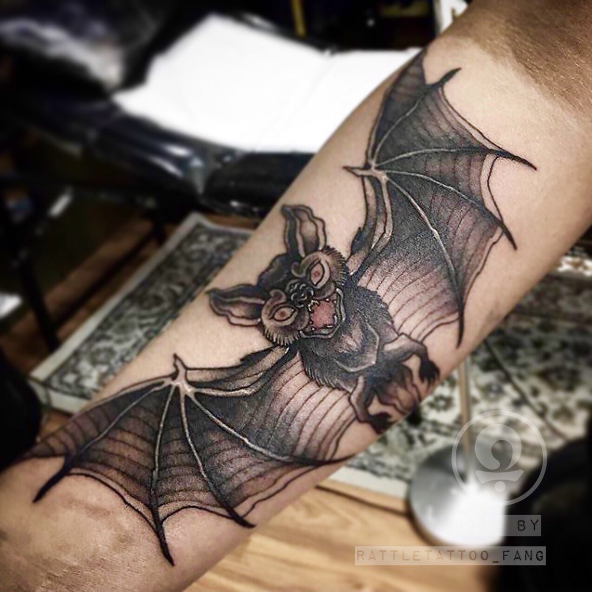 RattleTattoo's tweet photo. Tattoo By Fang
https://t.co/n3w8vwa3RQ
https://t.co/Y91rIP7djA
https://t.co/V5TbAE6mgL
#สัก #ร้านสัก #รอยสัก #ลายสัก #ร้านสักศรีนครินทร์ #งานสัก #tattoo #tattoos #ink #tattooist #design #bangkok #tattoobangkok #rattletattoo #tattoostudio #tattooshop #bat #battattoo #batdesign https://t.co/Evp2IxMijL