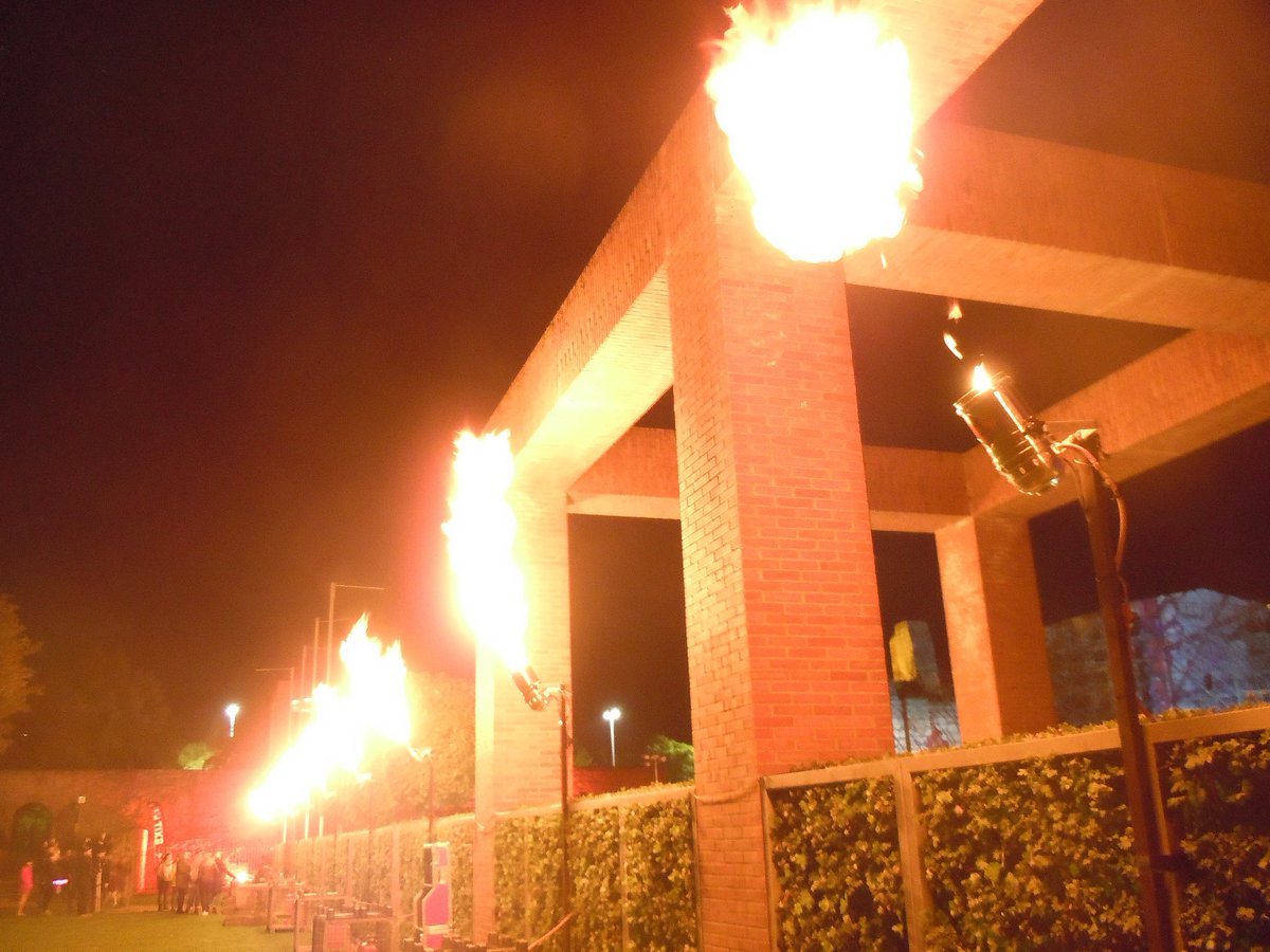 #Feuer frei. Die #Sonntagsangebote sind #online. U.a. gibt's #heute #Angebote zum #TagdesKaffees am 01.10.: tec-finder.com/tagesangebote/…

#Sonntag #tech #Deal #Technik #Deals #Sonntagskaffee #tecfinder #Angebot #Sonntagsangebot

<a href="/heinermic/">Heiner Mic</a>