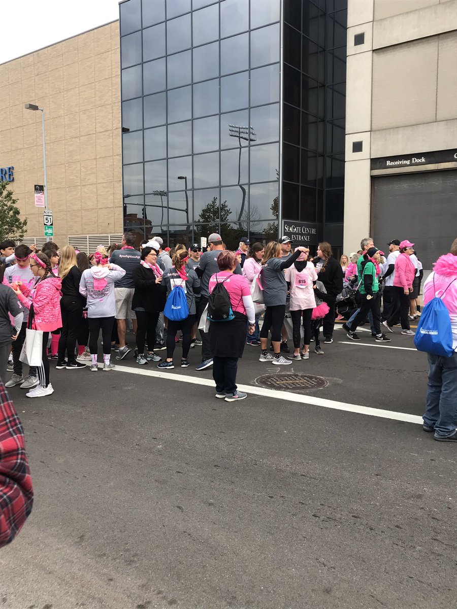 swantonnhs's tweet photo. Krista and Leslie, your fight will always be our fight. We’re all here for you! 💗 https://t.co/1SAUt5wBe0