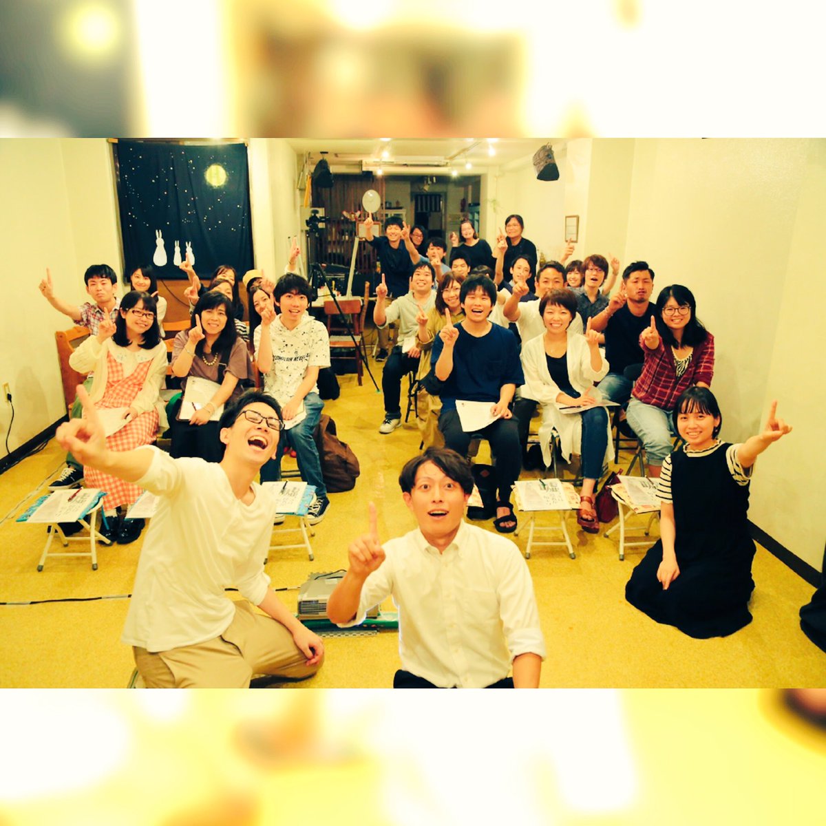 ONE_FINGER_16's tweet photo. 9月が終わる…早かった…
改めて9/15.16公演『嘘つきは役者が始まり』にお越しくださった&amp;応援してくださった方々、本当にありがとうござました！

今回も皆様の暖かさに感謝感激…
また告知などさせていただきます(^^)
引き続き、応援よろしくお願いします！

写真が届きました♪
【峯村】 https://t.co/O16F5CMsNH