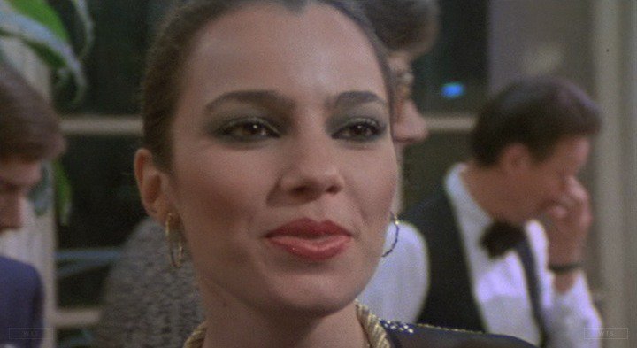 Happy Birthday to Fran Drescher who\s now 61 years old. Do you remember this movie? 5 min to answer! 