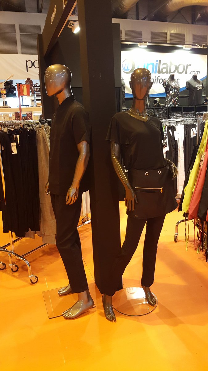 essiscon's tweet photo. Novedades Essis otra vez en el Salón Look 2018 con nuestro distribuidor oficial Unilabor. #essis #uniformes #SalonLook2018 #ifema @SalonLook_ https://t.co/xEtigOVRjU