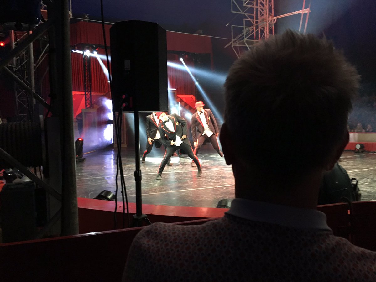 Watched <a href="/Diversity_Tweet/">Diversity</a> new show yesterday and basically paid £55 to see a speaker and pillar or the back of somebody’s head. People in £30 seats saw more than me!