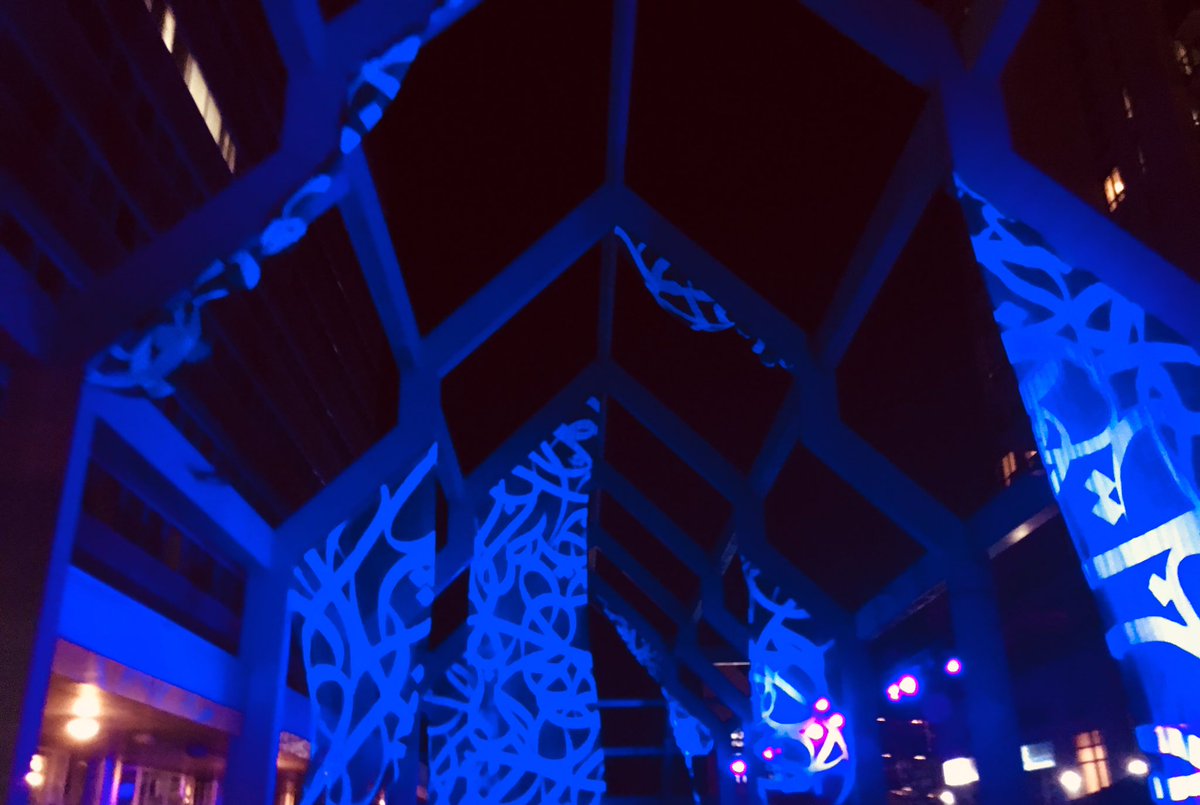 fireproofamy7's tweet photo. More from last night โค๏ธ #NuitBlancheTO #nbTO18 #blogTOnbTO https://t.co/WEFzl3CkNB