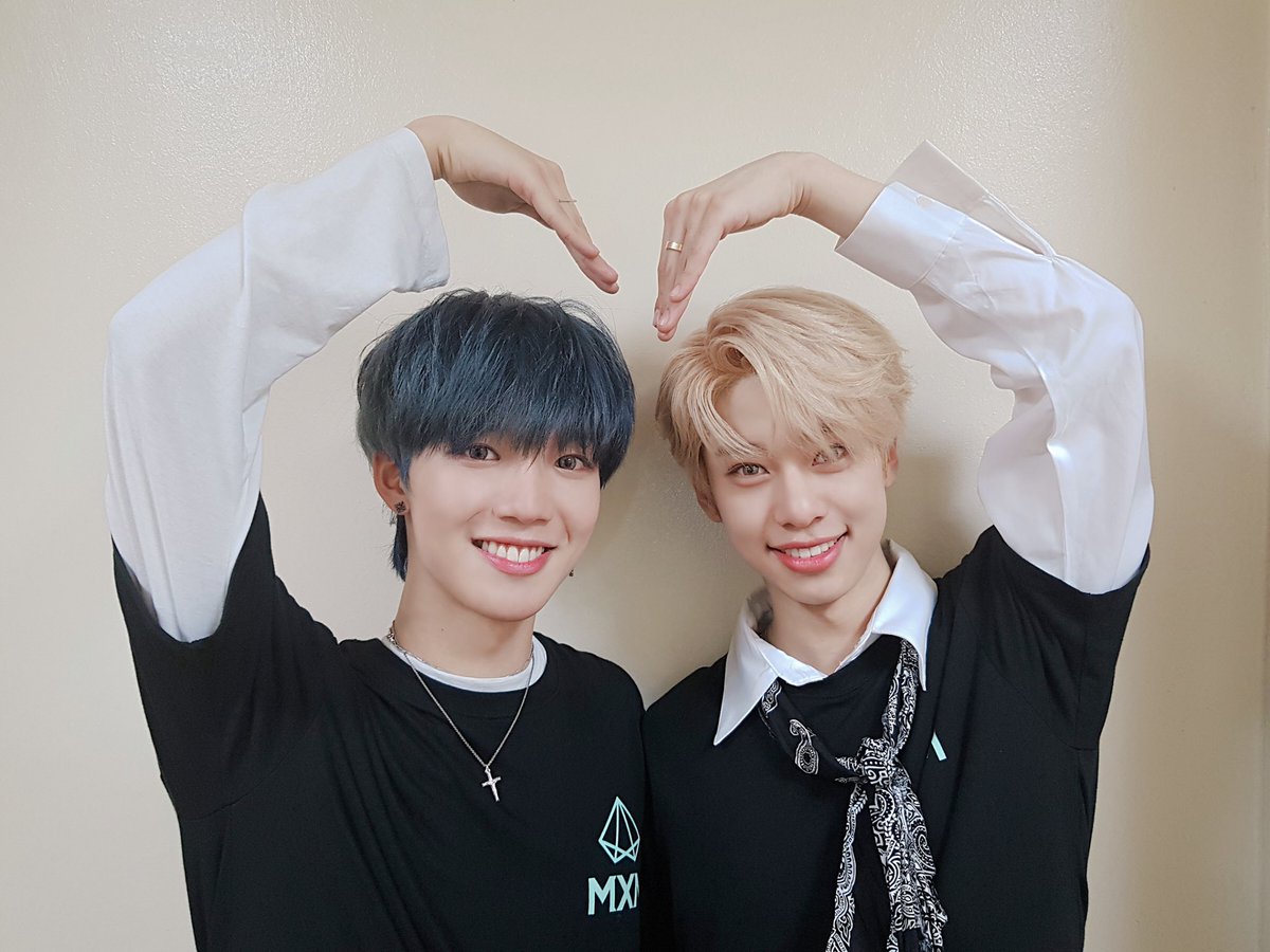 bnmboysofficial's tweet photo. [#MXM] 저희 MXM의 첫 단독 콘서트가 오늘로 무사히 마무리 되었습니다! 팬여러분들 덕분에 어제 그리고 오늘 너무 너무 너무 행복하고 또 행복했고 감동스러운 이틀이었습니다! 우리 오래오래 함께해요❤🧡💛💚💙💜💕 https://t.co/c0FxjFKUBV