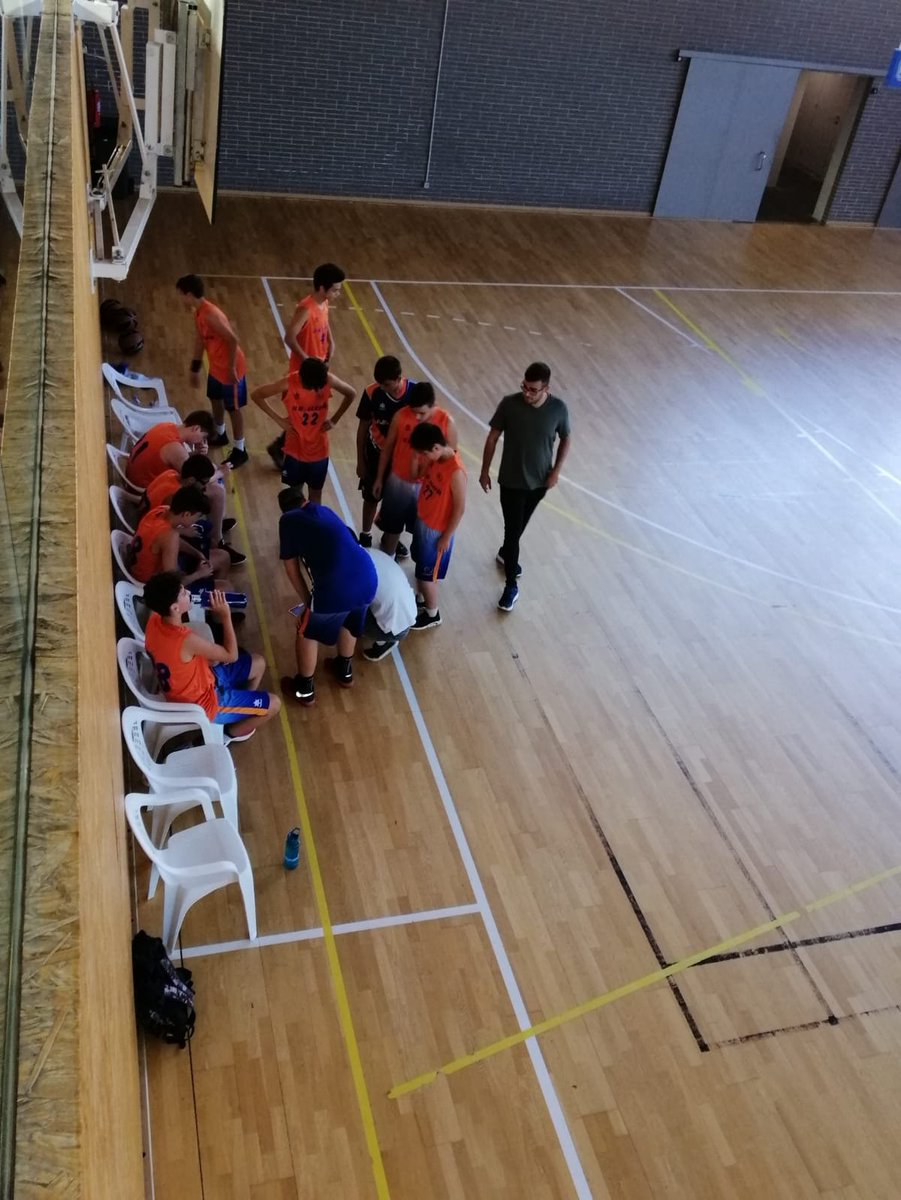 Cadete 54-61 contra <a href="/CbCiutatVella/">CB.CIUTAT VELLA</a> en el primer partido con normativa FIBA. Por arriba durante todo el partido pero siempre con sensaciones de poder haber estado mejor y haber podido marcar diferencias en el marcador. Nos queda mucho trabajo por hacer.