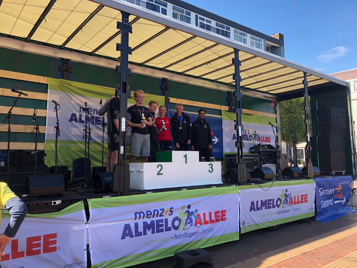 Complimenten aan de organisatie Vd ⁦<a href="/Almeloallee/">AlmeloAllee</a>⁩ Wat een geweldig evenement en dan ook nog eens prachtig weer erbij