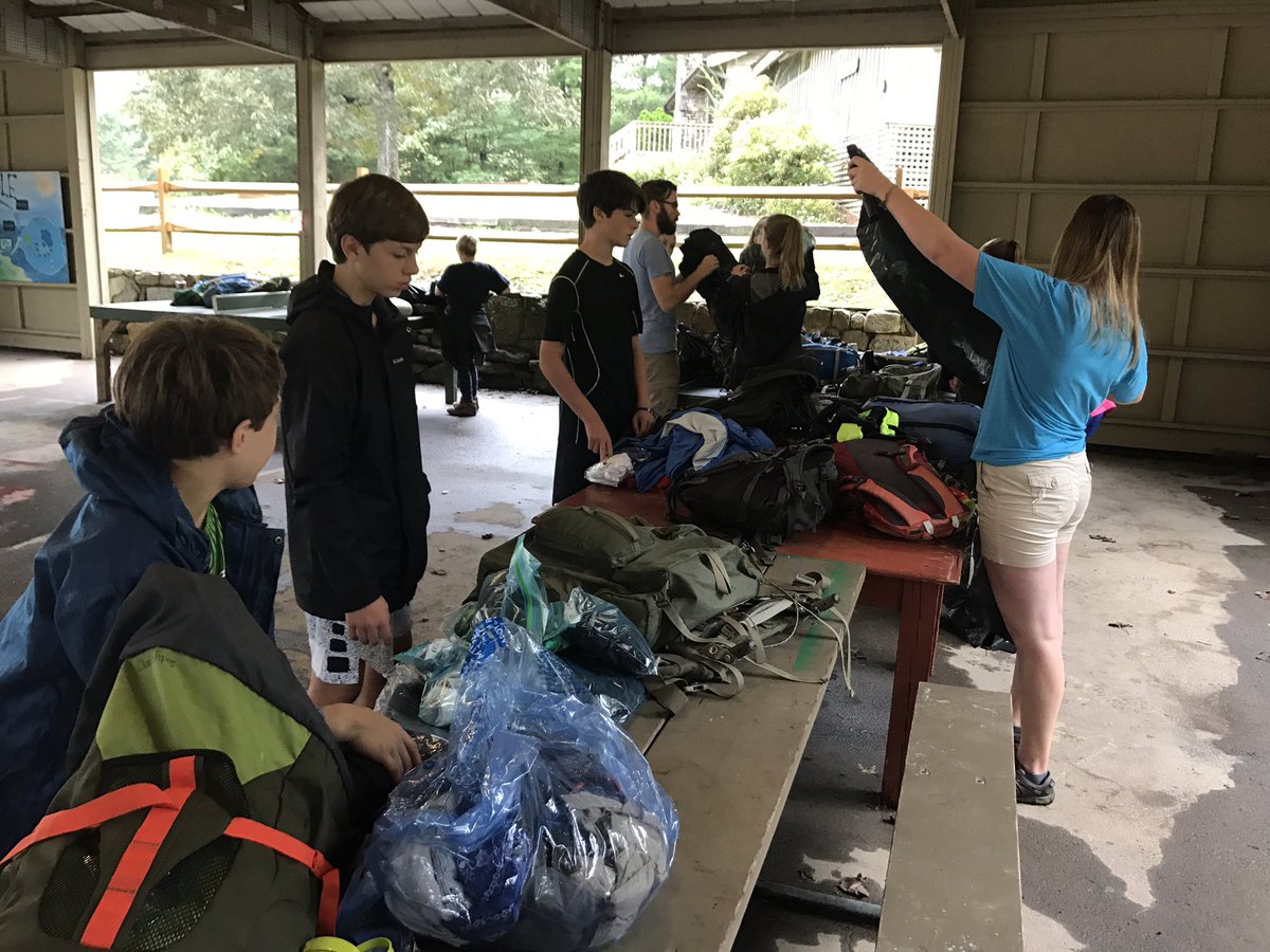 TrescaJulie's tweet photo. Day hike today - getting used to our packs. #TrinityExplores https://t.co/MbSIQAmRzG