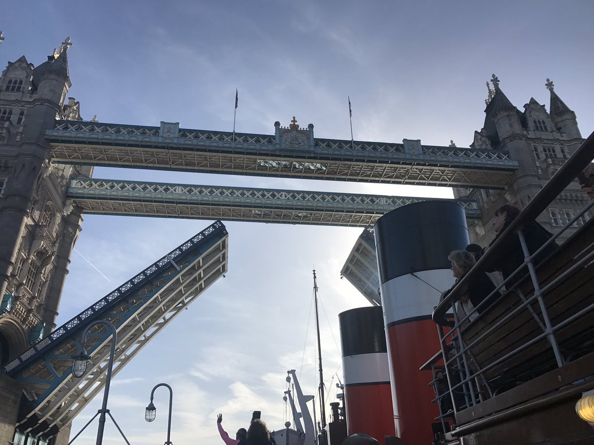 Ok not a car but a classic. Cracking day on the @PS_Waverley steaming from Tower Bridge @LondonPortAuth to @VisitSouthend. Last oceangoing steamer in the world #classicboat #steampower