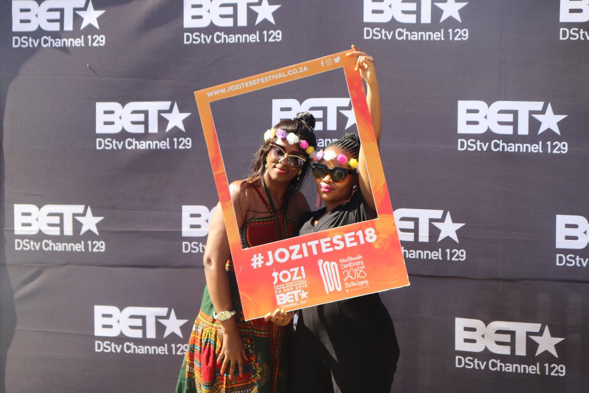 IiGirls ziRight at <a href="/JoziTeseFest/">Jozi Tese Festival</a> 's #JoziTese18

Come get you free ticket when you buy one at the entrence.

 It's  a Vibe 🌞