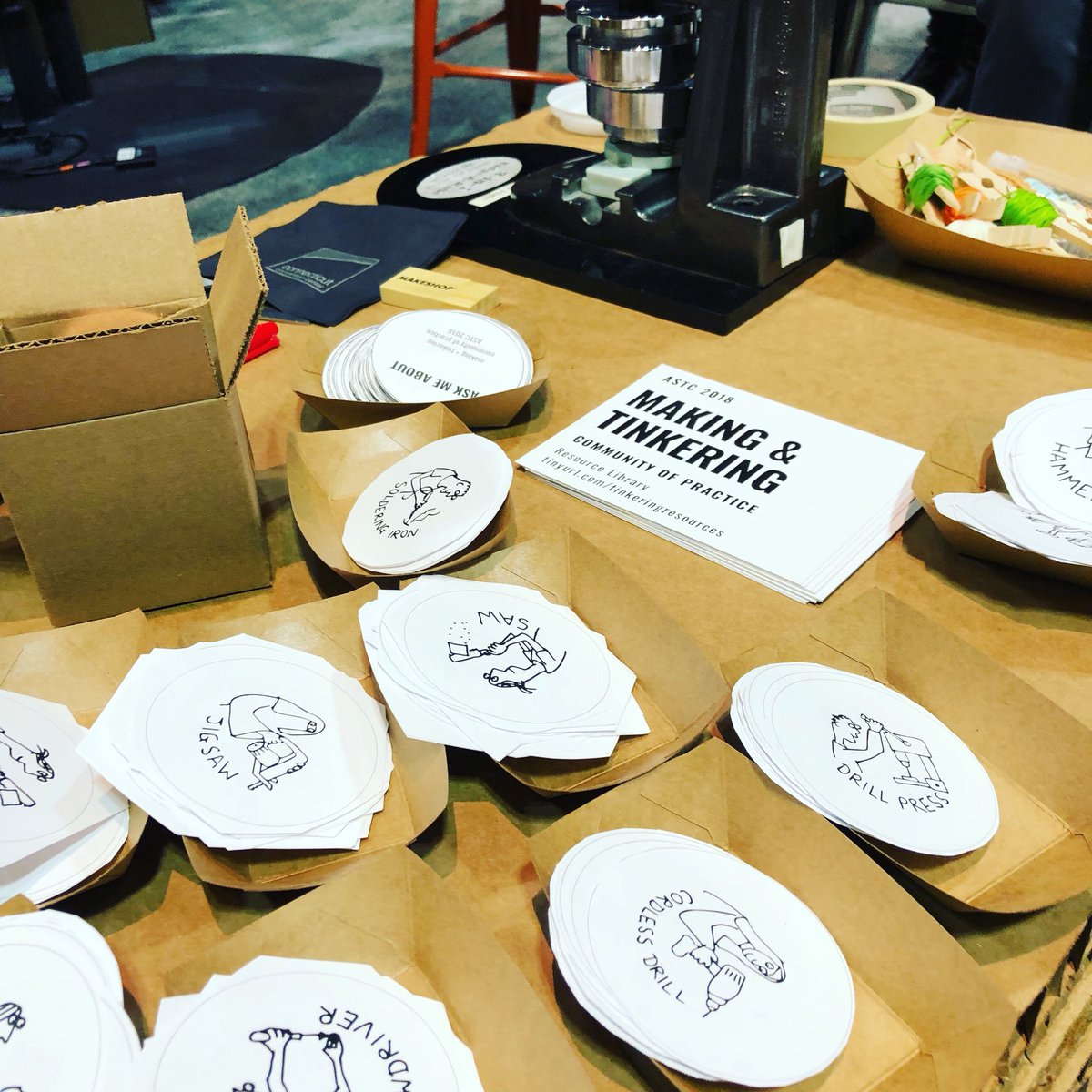 MakerspaceASTC's tweet photo. What’s your tool? Come tell us how you make and make a button to show your #maker pride! #ASTC2018 #MakerspaceASTC https://t.co/B8R8n9vnxF
