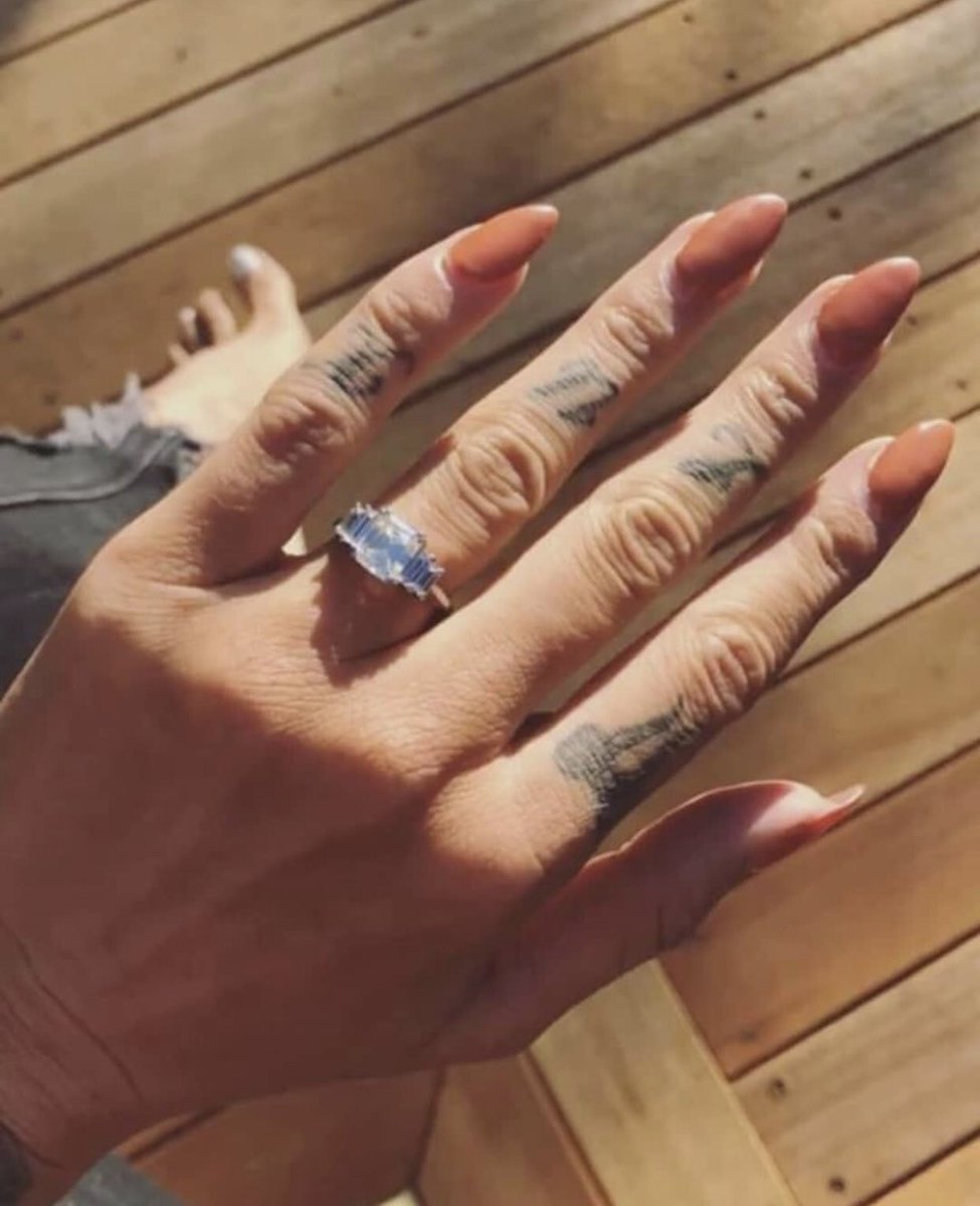 Yay congrats <a href="/louteasdale/">Lou Teasdale</a> SUPER exciting!! 😍💖