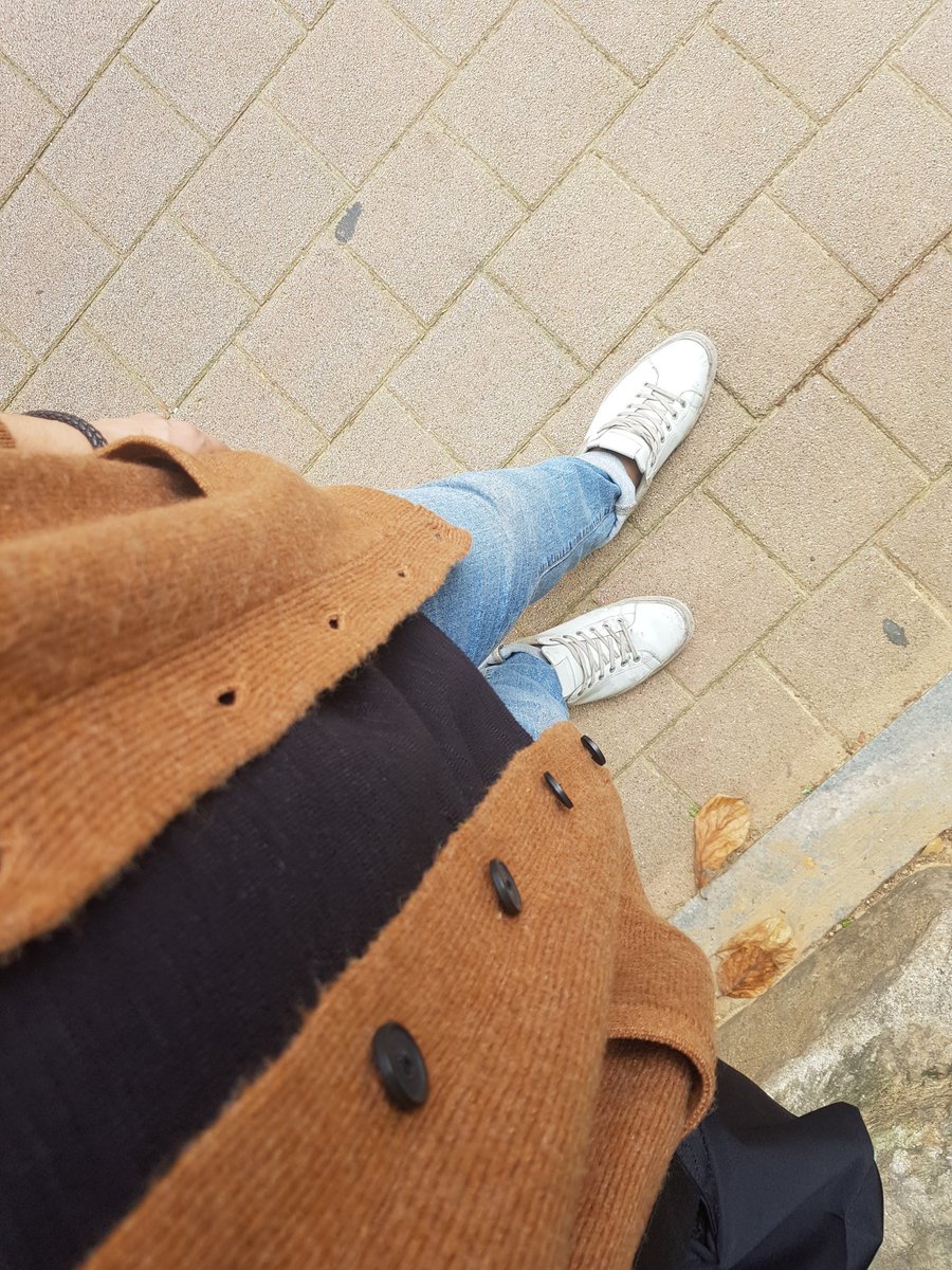 zzoo_90's tweet photo. 날씨가 급 추워짐.. https://t.co/gEXJfmBkmp