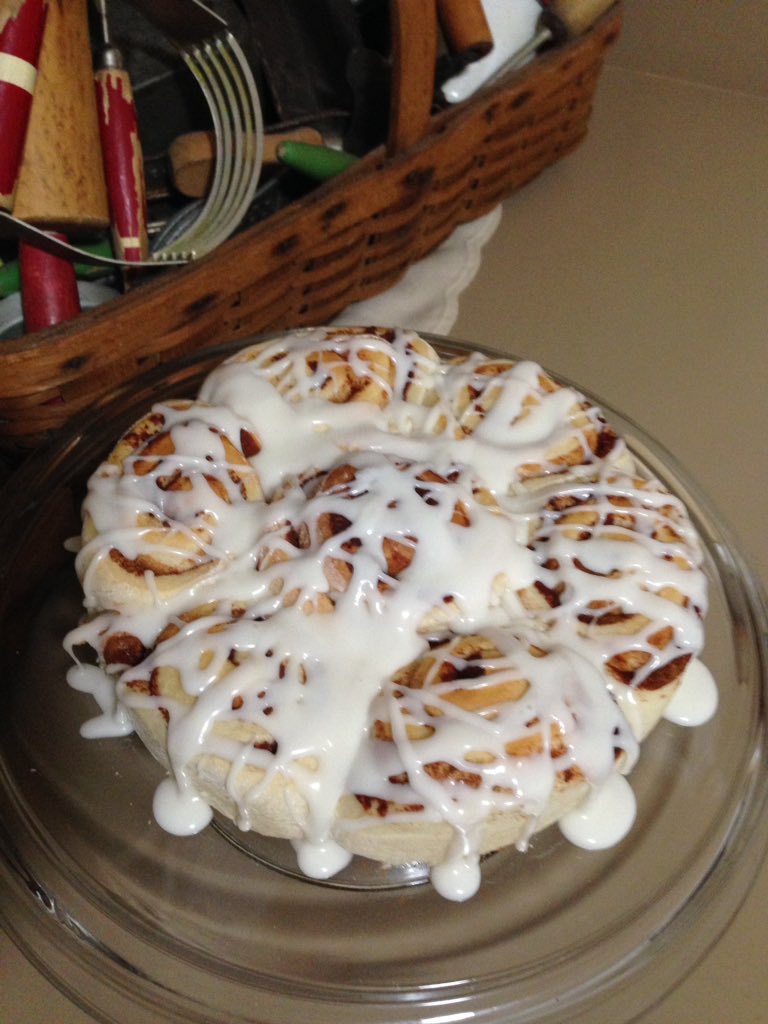 mustanghope08's tweet photo. @clabbergirl @RexRoasting My homemade cinnamon rolls are fantastic with a nice cup of coffee @clabbergirl ☕️ I truly enjoy baking and @clabbergirl helps my baked goods turn out perfect everytime💗 I would love to try @RexRoastingCo coffee ☕️ Thank you for the chance to win this great prize 😃🤞🍀☕️ https://t.co/ImaFYmq0OS