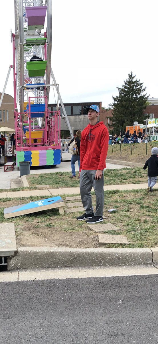 Team_LibertyMO's tweet photo. Come see us and let’s see how good you are at cornhole! #LibertyFallFest #MoKanDo #LifeAtATT #MidStatesProud https://t.co/xak5NCcUak