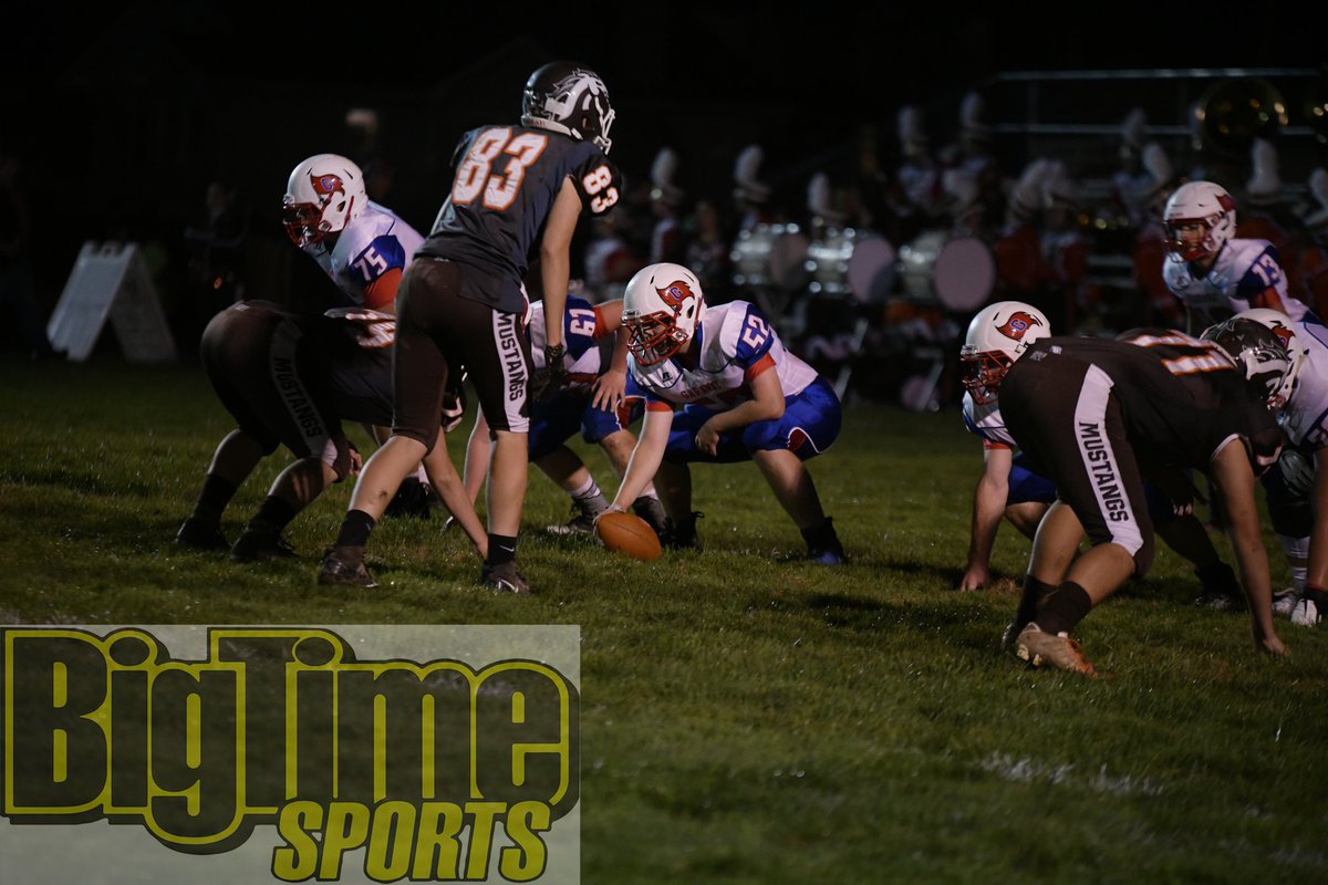 btsohio's tweet photo. We have over 300 pics up in the Big Time Sports Facebook page of the #Garaway #Claymont Football Game @MustangFB @CheerClaymont @GarawayAthletic https://t.co/dwkRO63VFG